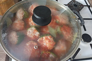 Тушим перцы