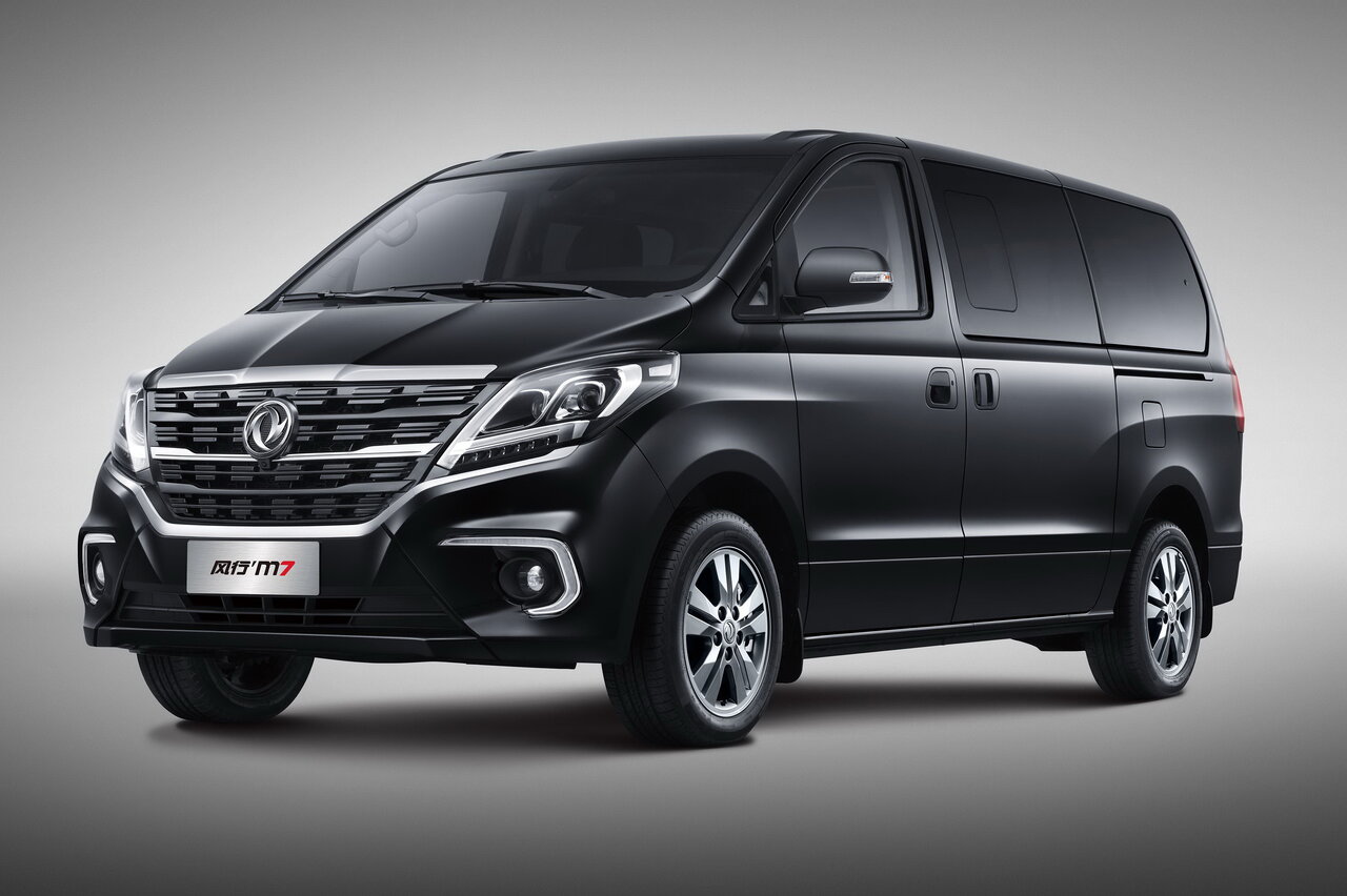 Комплектации Forthing M7 (1.8 MT, 160 л.с.) (2020 – н.в.), Минивэн ...