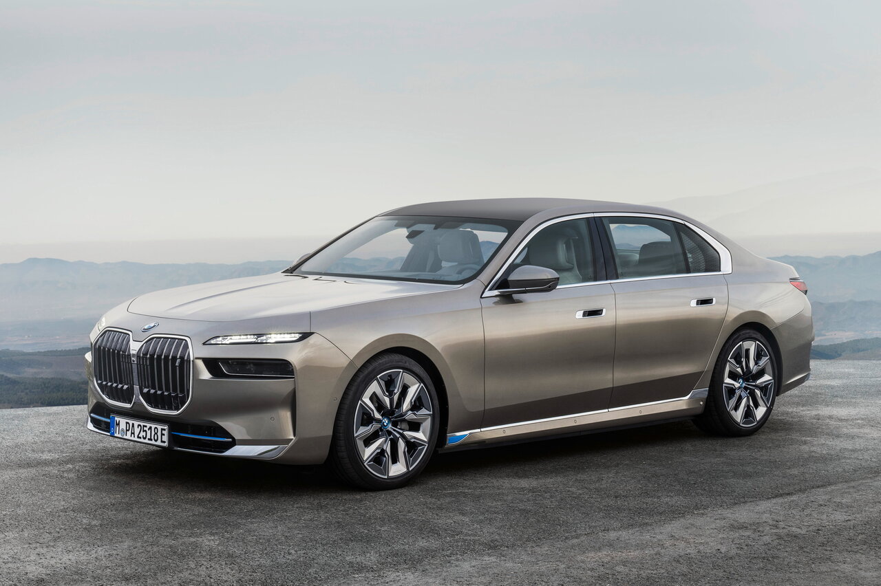 BMW i7: технические характеристики, поколения, фото | Комплектации и ...