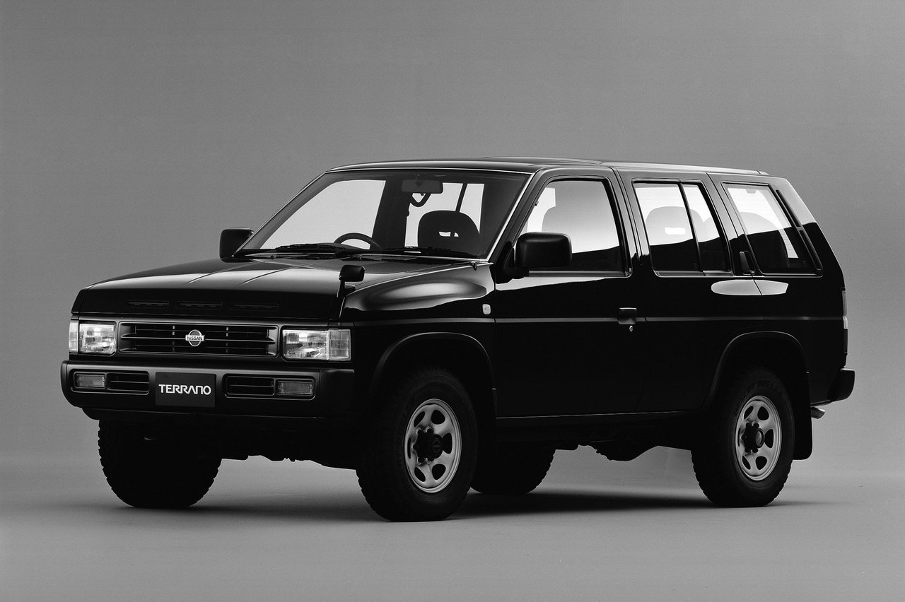 Nissan Terrano 1985 1995, 1 поколение, Внедорожник 5 дв