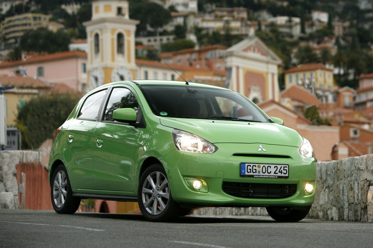 Mitsubishi Space 2014