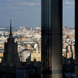 Купить трехкомнатную квартиру большую в МФК Capital Towers в Москве и МО - изображение 1