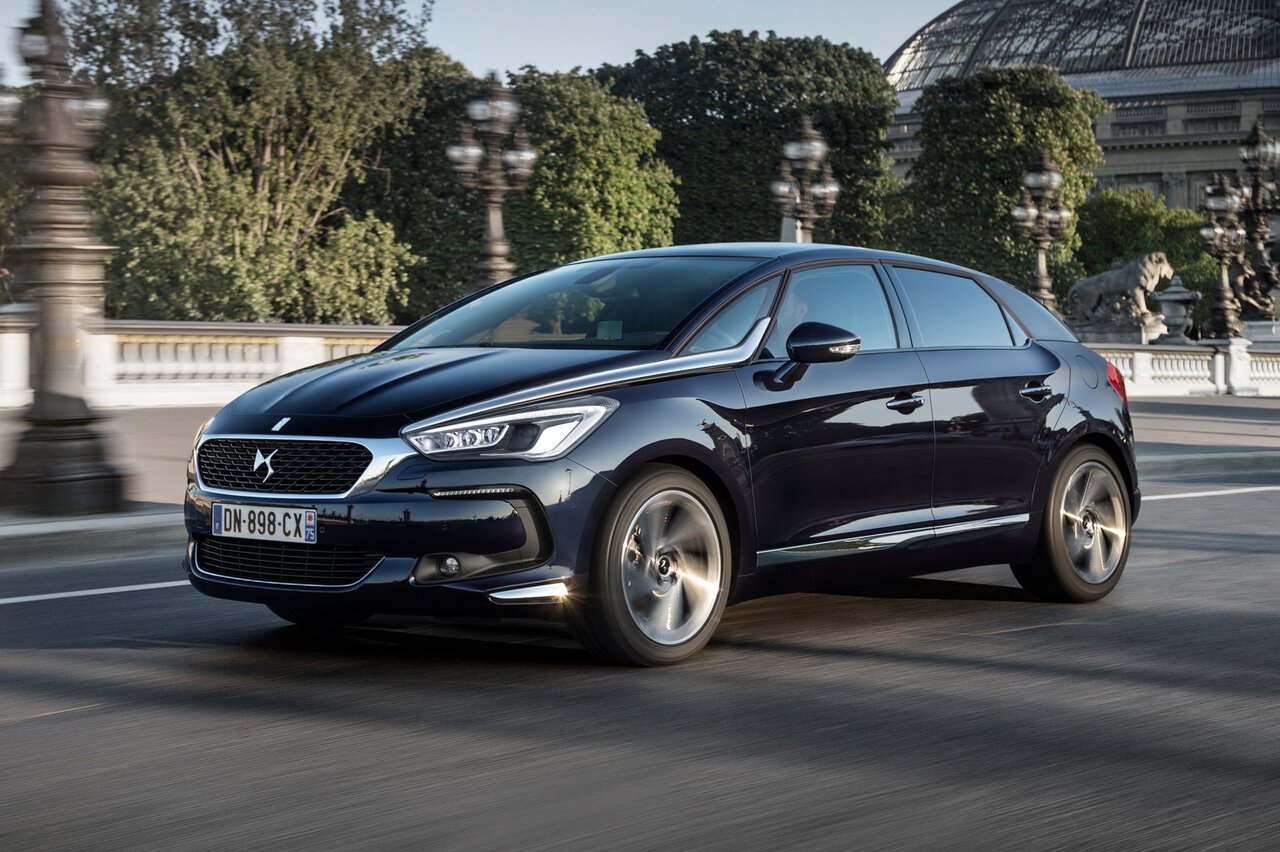 DS 5 2015 – 2018, Хэтчбек 5 дв.: технические характеристики и комплектации