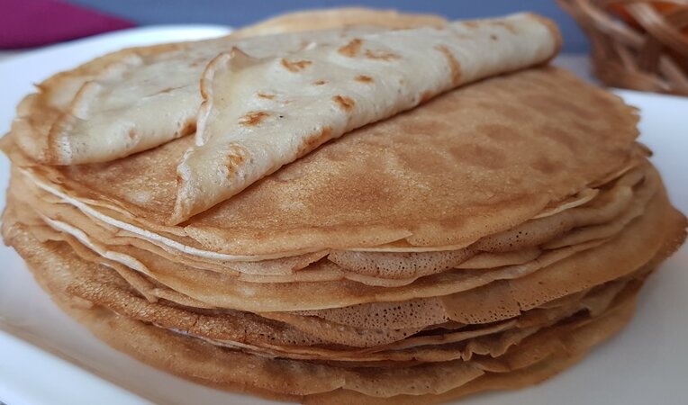 Тонкие блинчики на воде. Легкий вкусный рецепт - Смотреть онлайн в ...