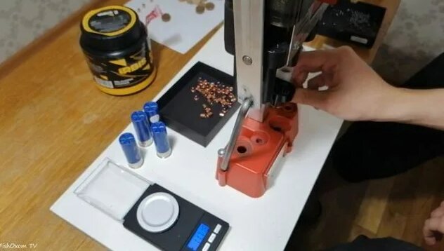 снаряжение дробовых патронов на зайца 12 калибра на комплектующих от ...