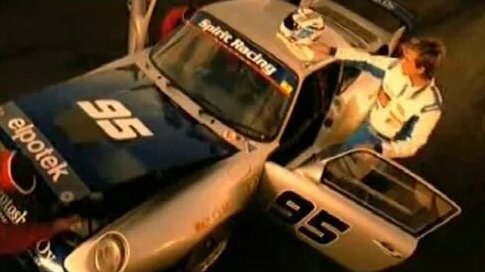 Yotoqxonada porno rasmlar