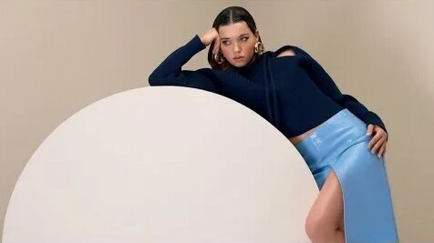 Beva porno filmini onlayn tomosha qiling