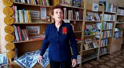 Н.М. Кузнецова читает стихотворение "Переправа" из поэмы А.Т ...