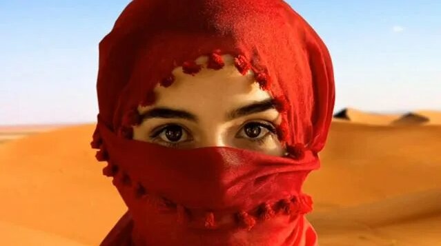 VK-da qozoq uy qurilishi porno