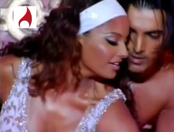 Құбыжықпен секс порно онлайн