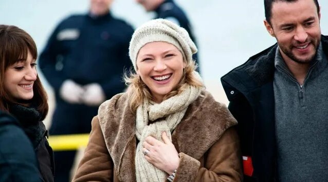 Сериал Кандис Ренуар - 9 сезон 2 серия «Нет смысла бежать» / Candice ...
