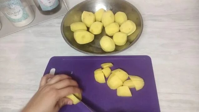 Әйелдердің жамбас саңылауы фотосы