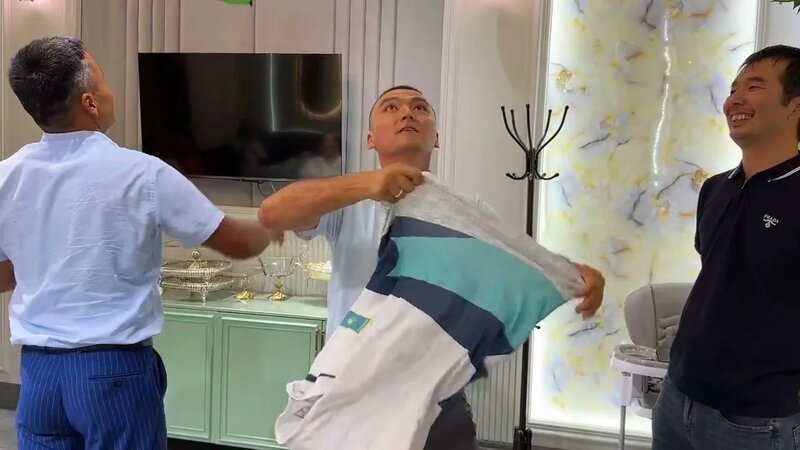 Жалаңаш кино актрисаларының онлайн видеосы