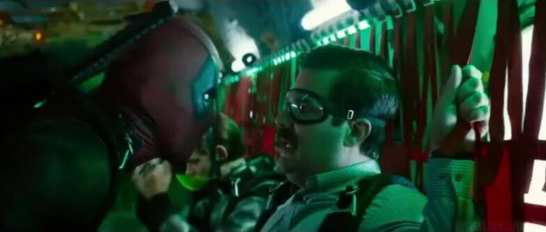 Chiroyli qizlarning yuzlariga smet