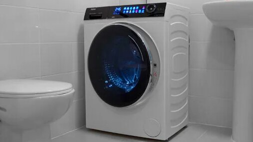 Стиральная машина с ультрафиолетом и обработкой паром — Haier HW80 ...