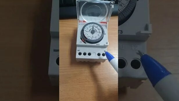 Настройка таймера (реле времени) ABB AT-3 для бассейна - Смотреть ...