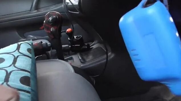 Предохранитель на прикуриватель и магнитофон nissan expert 11 кузове ...