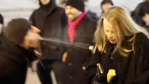 Migrantlar nemis ayollarini sikishadi