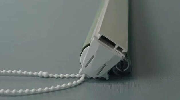 Установка рулонных штор День и Ночь на глухую створку окна. Как ...