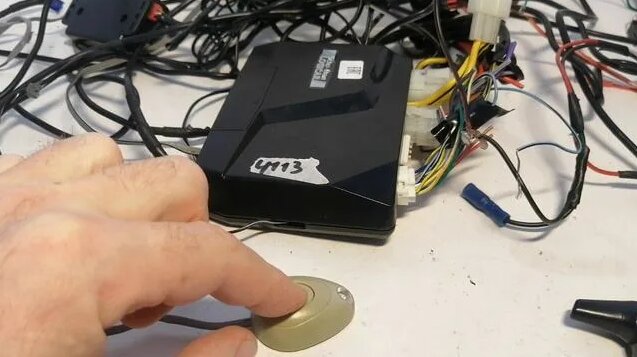 Отключение охраны без брелка Scher-Khan Logicar 5i/6i - Смотреть онлайн ...