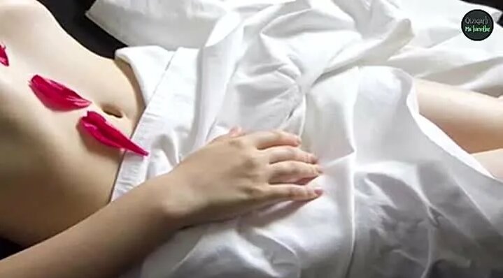 Keti Topuriyaning erotik videosi