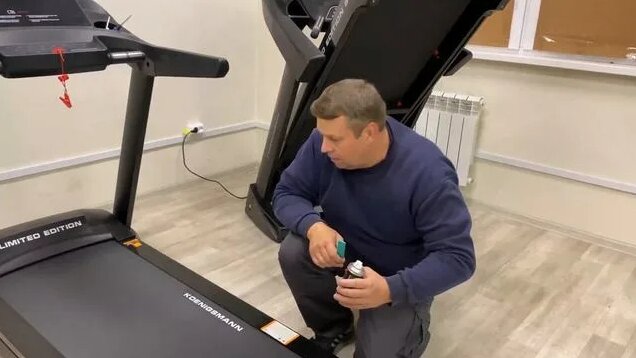 Как смазать беговую дорожку и как отрегулировать беговое полотно ...