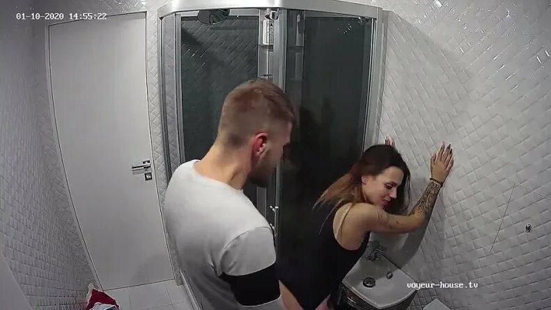 Кеуделері үлкен, салбыраған әйелдердің суреттері