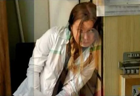Emily 18 : 2 bin video Yandex