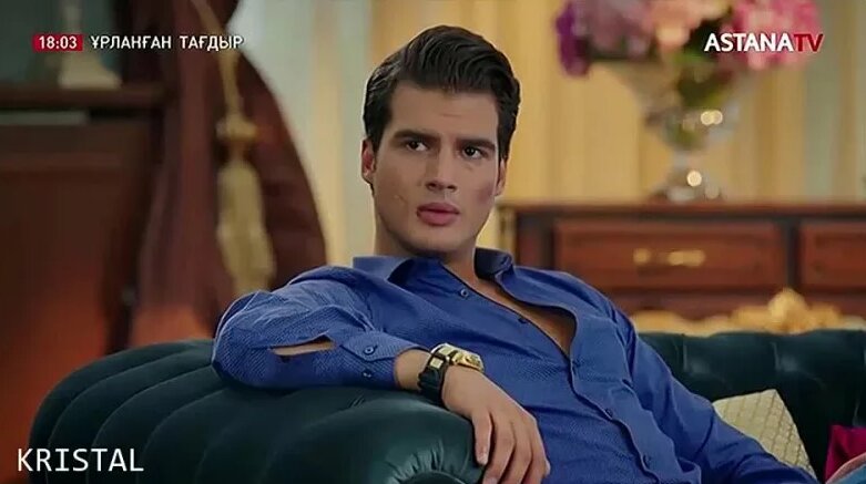 Интернетте жатақханадағы жасырын камера секс