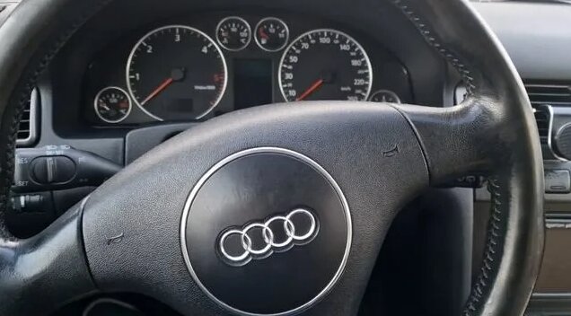 Прописать ключ ауди А6 С5. адаптация выкидного чип ключа зажигания audi ...