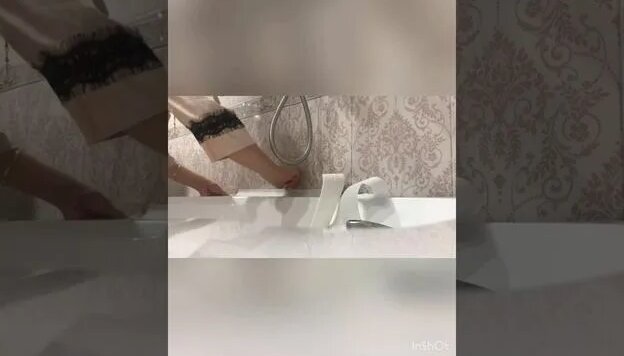 Как наклеить бордюрную ленту в ванной - Смотреть онлайн в поиске ...