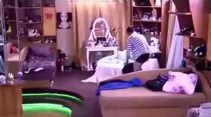 Эротика Бриана Фрост