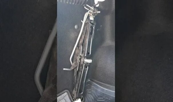 Домкрат рено логан 2 штатное место - Смотреть онлайн в поиске Яндекса ...