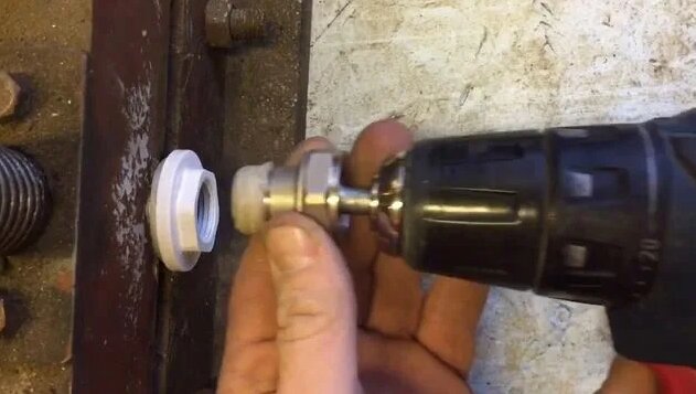 Нить или не нить? Вот в чем вопрос. Уплотнение резьбы нитью Тангит ...