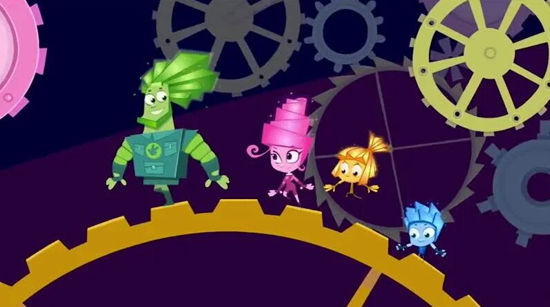 Сүйкімді қыз мініп жүр