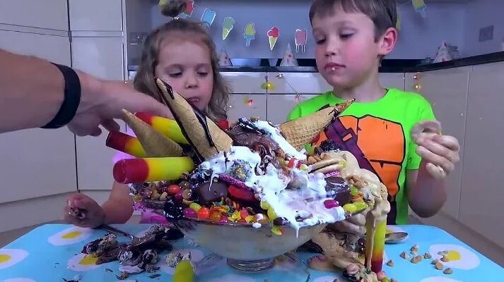 видео мистер макс с 8 марта