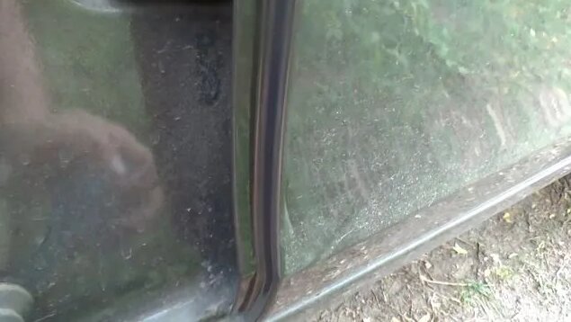 Уплотнитель дверей / защита от пыли и шума в салоне / установка на ладу ...