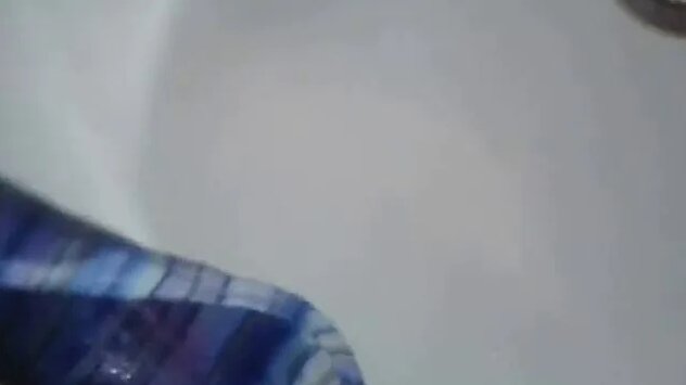 Вывести пятно губной помады на одежде - Смотреть онлайн в поиске ...