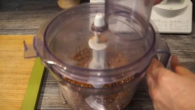 Ржаное мороженое с медом и карамелью - пошаговый рецепт - Смотреть ...