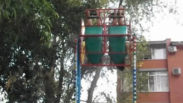 аттракцион "хип-хоп" горпарк саратов - Смотреть онлайн в поиске Яндекса ...