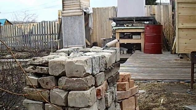 мангал из разных камней - Смотреть онлайн в поиске Яндекса по Видео