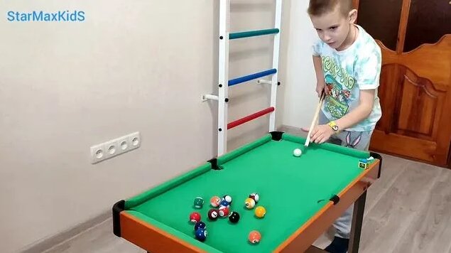 Обзор. Настольная игра бильярд. Игры для детей. - Смотреть онлайн в ...