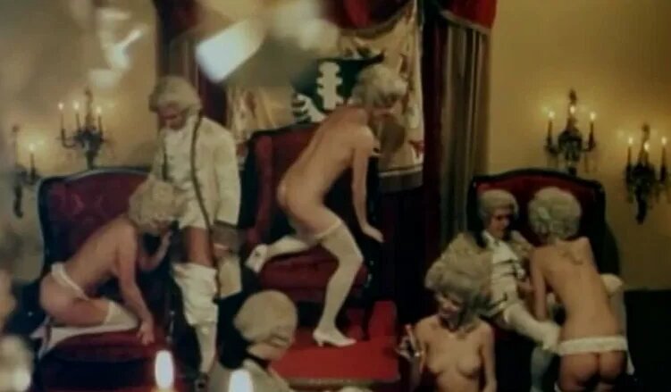 Жынысы: Екі қыз бір еркекті қинады.