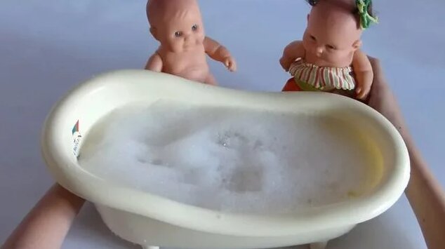 Bad Baby Вредные Детки Пупсик какает в горшок Кукла Пупс Обкакался ...