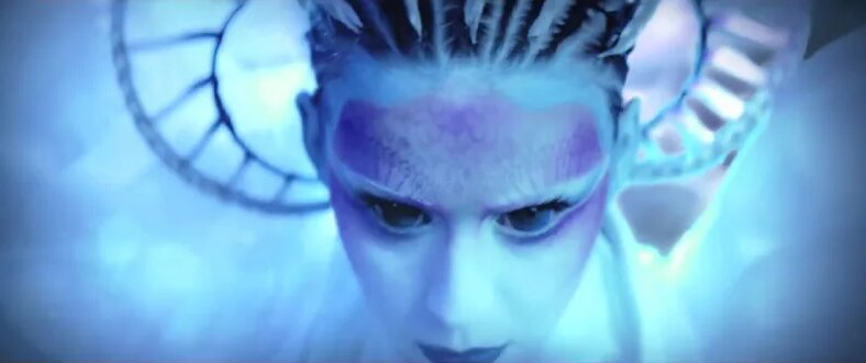 Katy Perry - E.T. ft. Kanye West (клип 2011 Кэти Кети Пери Перри Пэри ...