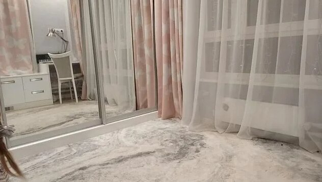 Әйел үстемдігі ғашықтан кейін жалайды