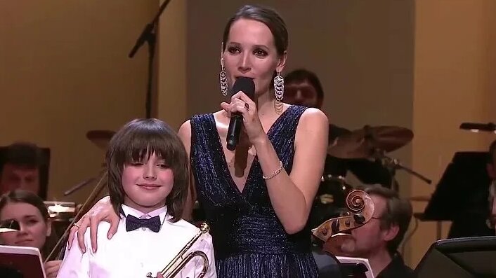 Эдуард Артемьев - Свой среди чужих, чужой среди своих. Невретдинов ...