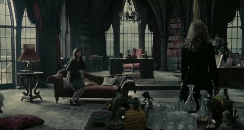 Мрачные тени (фильм, 2012) — Видео от Новости музыки и кино - Смотреть ...