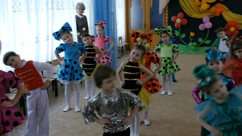 фильм 8 марта с удовиченко смотреть онлайн