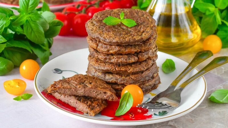 Как приготовить печеночные котлеты из свиной печени - Смотреть онлайн в ...